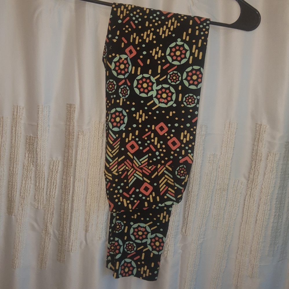LuLaRoe leggings OS